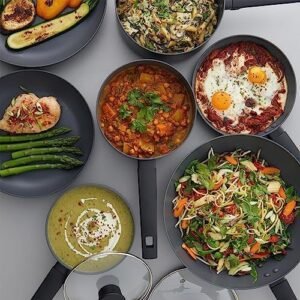 Russell Hobbs RH02842EU7 Shield 28 cm Stir-Fry Pan – Non-Stick Coating 10x Tougher*, Sauté Pan, Induction Hob Suitable, Pressed Aluminium Wok, Easy to Clean, Frying Pan, Soft-Touch Stay-Cool Handle