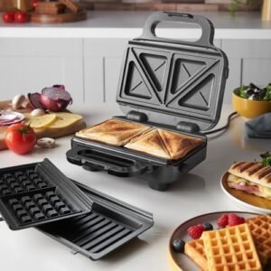Russell Hobbs Sandwich Maker 3 in 1 Creations (Waffle maker, panini press or grill, 3 removable plates with non-stick coating, dishwashersafe parts, BPA free) 26810, Black